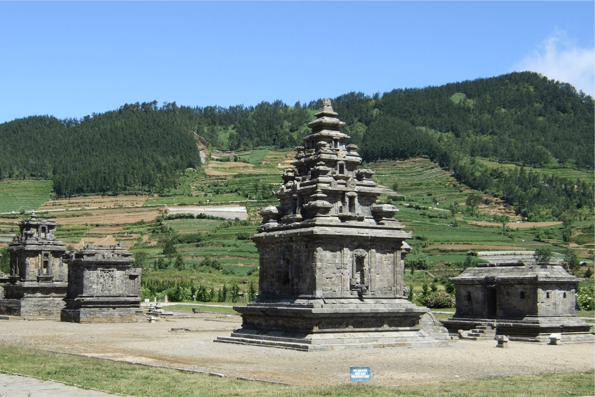 Arjuno Java L'histoire fascinante du temple de Arjuna - Java Exotic Tour