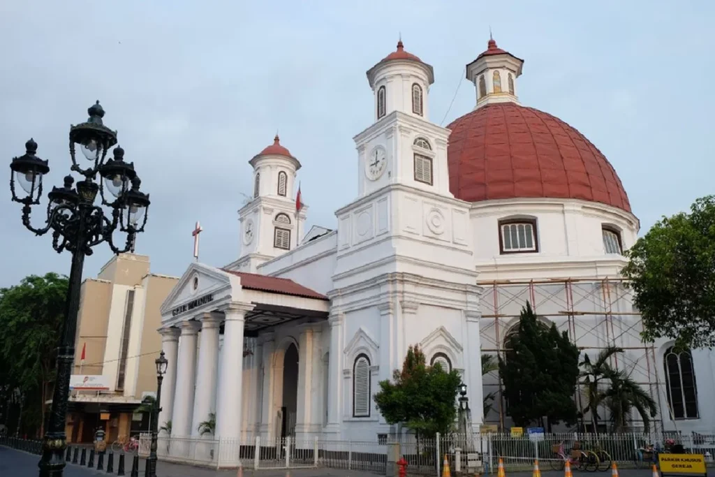 La nostalgie du vieux quartier de Semarang