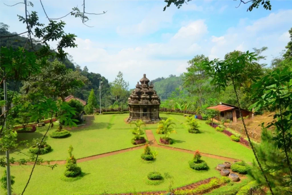 Randonnée en passant des rizières en terrasses