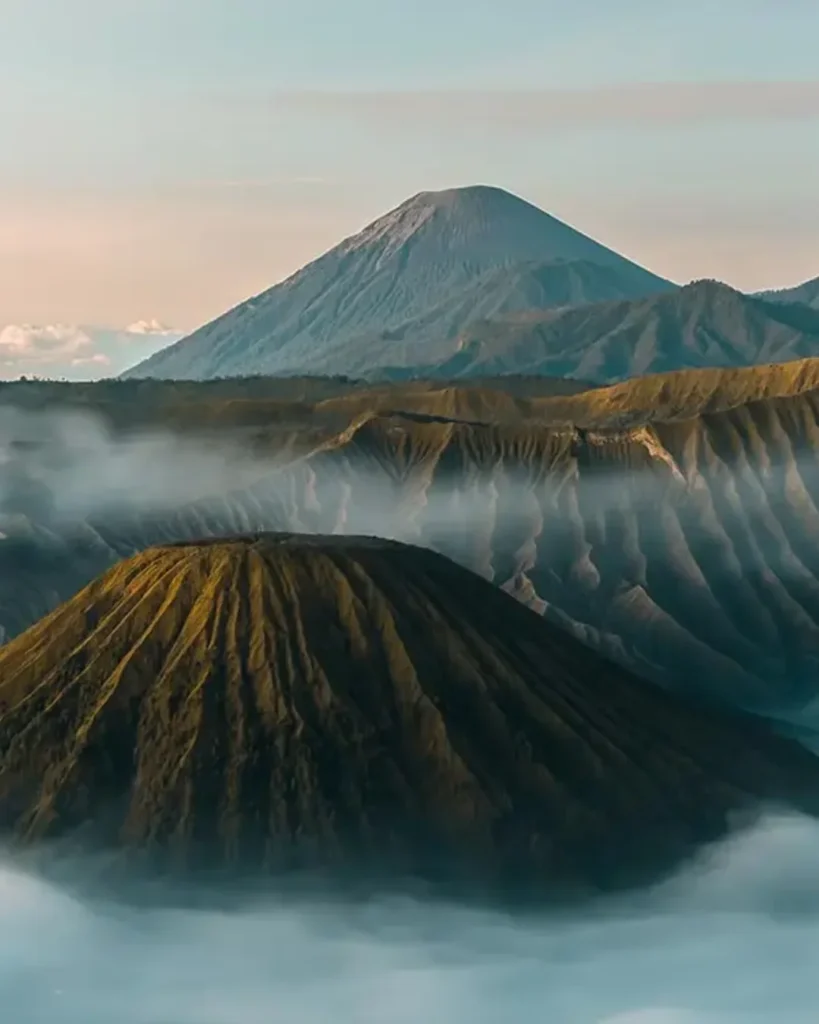 mont de bromo